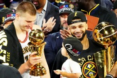 PJ续约独行侠，新赛季球员表现展望：挑战与机遇并存